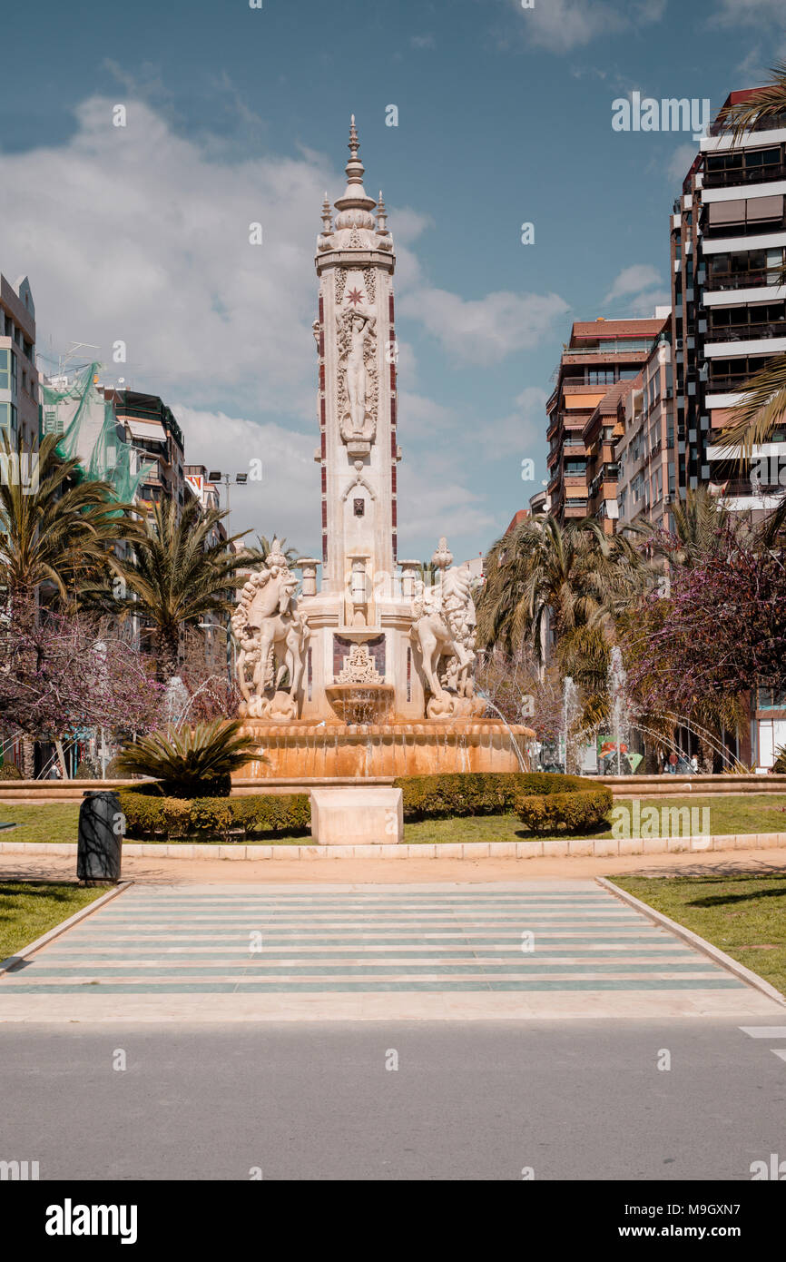 Monumento Plaza de Los Luceros in Alicante Valencia Region Spanien Stockfoto