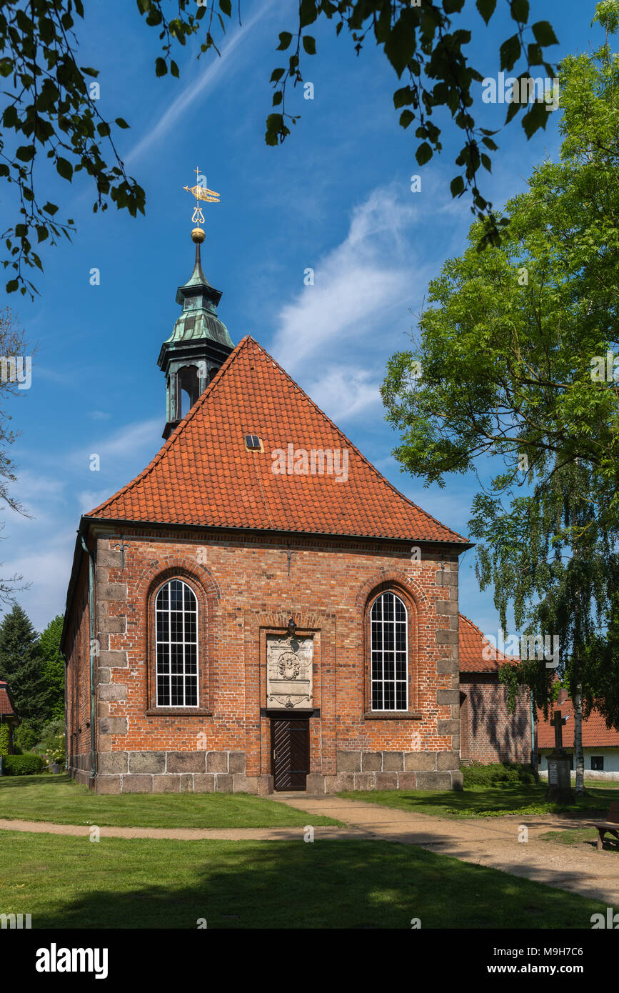 Ostseite des historischen Schloss Kirche, Ahrensburg, Storman, Schleswig-Holstein, Deutschland, Europa Stockfoto