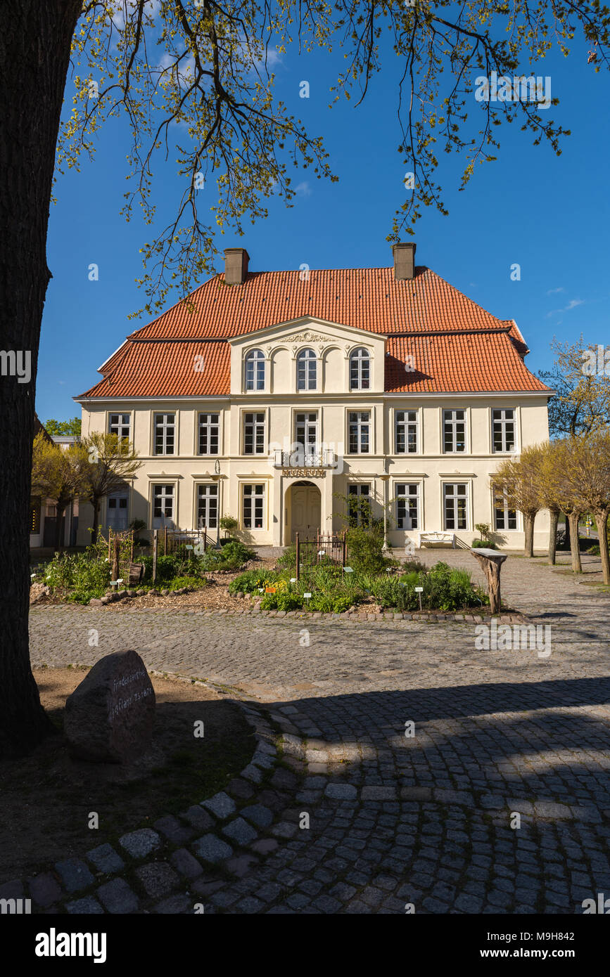 Die Alte Apotheke von Thecountry Stadt Plön, der Bezirk Museum heute, Plön, Schleswig-Holstein, Deutschland, Europa Stockfoto