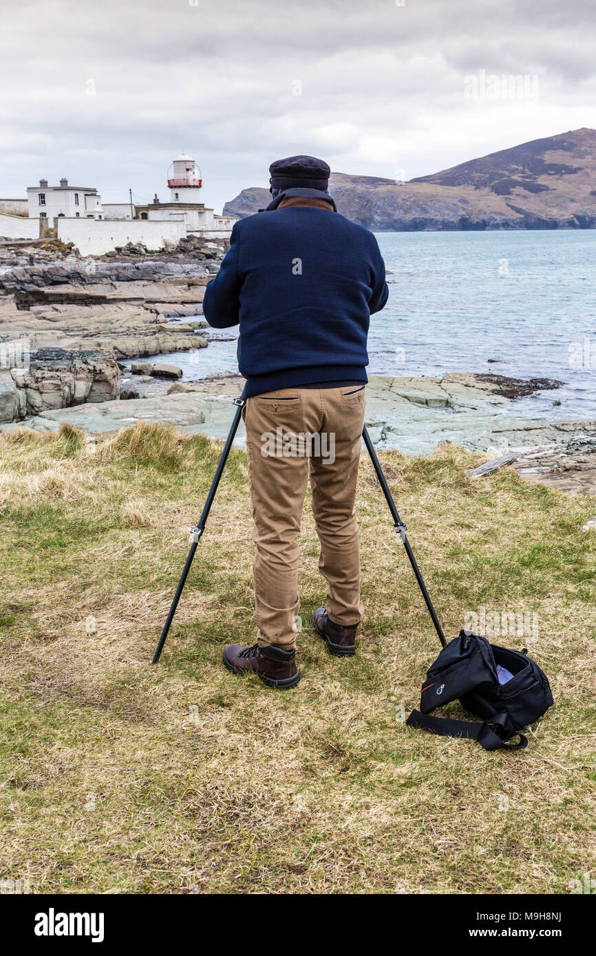 Ältere Person mit der Kamera fotografieren Stockfoto