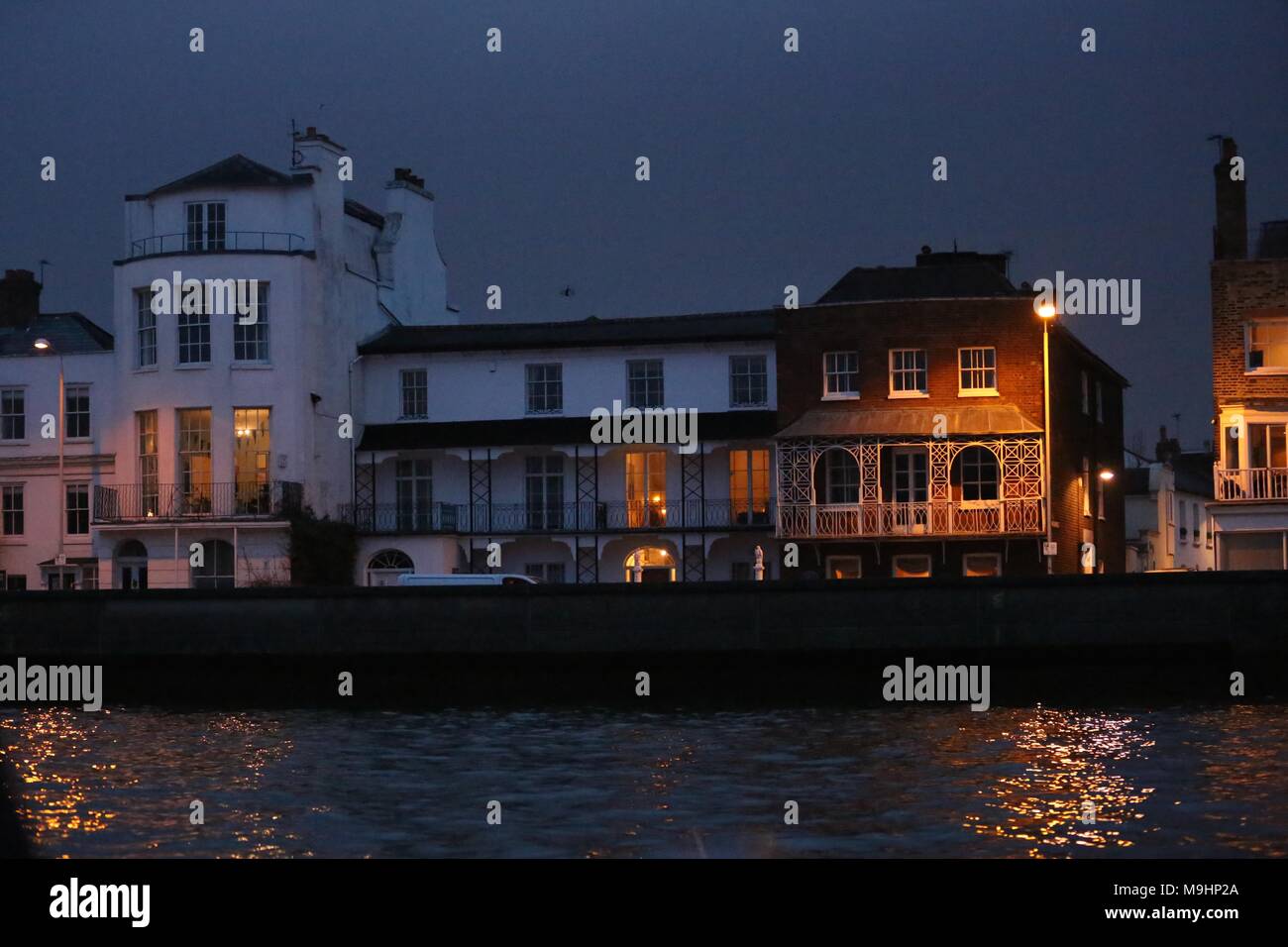 Der Krebs reasearch Boat Race 2018 Stockfoto