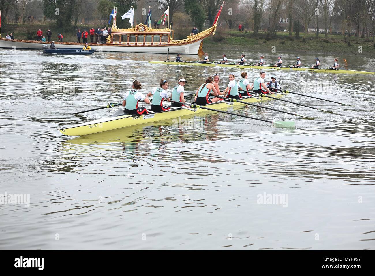 Der Krebs reasearch Boat Race 2018 Stockfoto