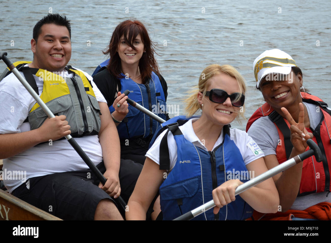 Mitarbeiter aus der gesamten Abteilung des Innern, Minnesota Abteilung der natürlichen Ressourcen und viele nichtstaatliche gemeinnützige Organisationen kam in Begleitung der Veranstaltung. Foto von Tina Shaw/USFWS. Stockfoto