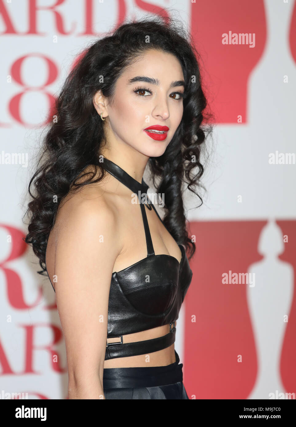 Brit Awards 2018 an der Arena 02 - Ankunft mit: Kara Marni Wo: London