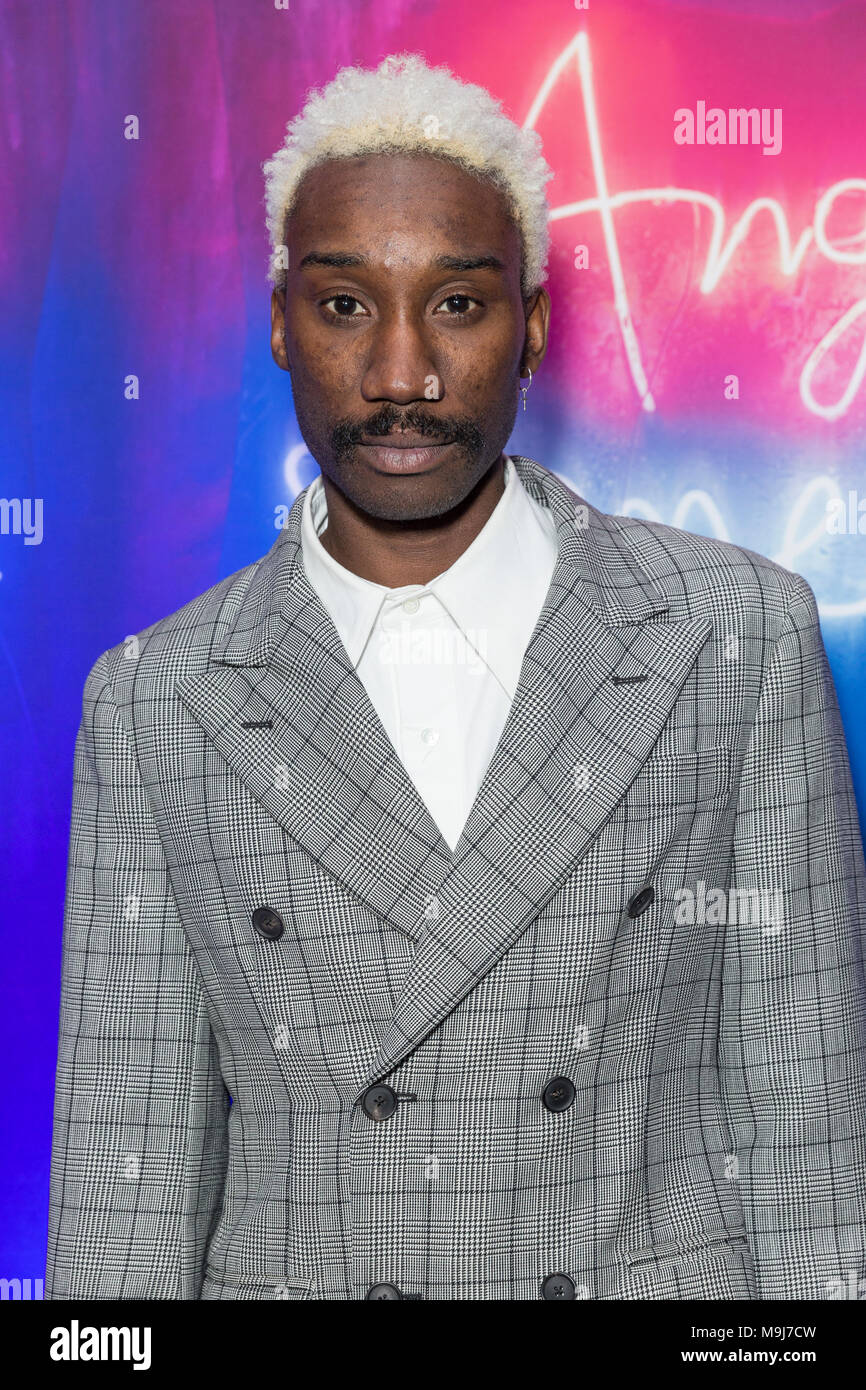 New York, NY - 25. März 2018: Nathan Stewart-Jarrett besucht Wiederbelebung der Engel in Amerika spielen nach Partei im Espace Stockfoto