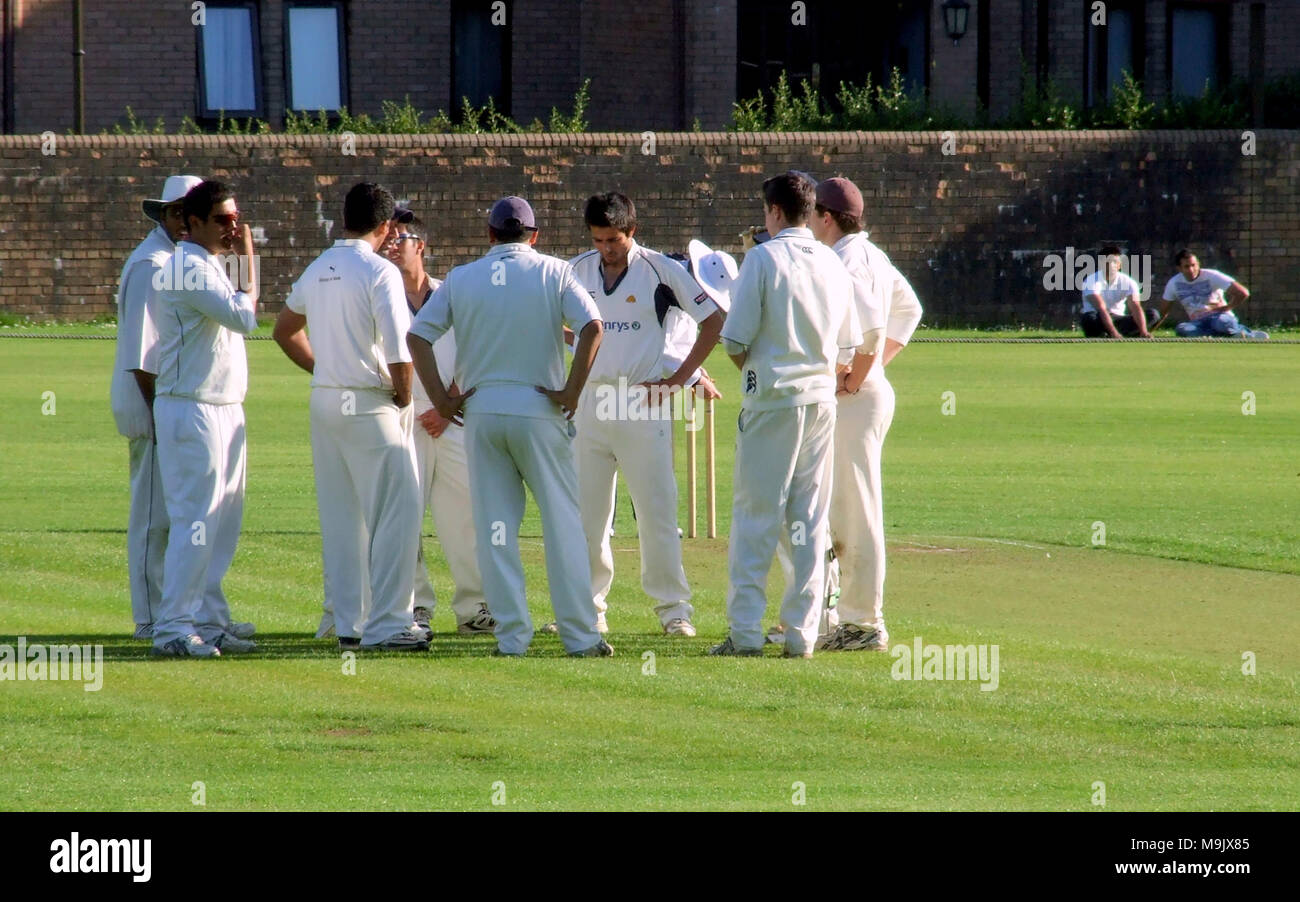 W.s.c.c rowan Pokalspiel westlich von Schottland verse Clydesdale Cricket Club vom 23. Juli 2010 Cricket Match Peel Street Hamilton Crescent, Partick Stockfoto