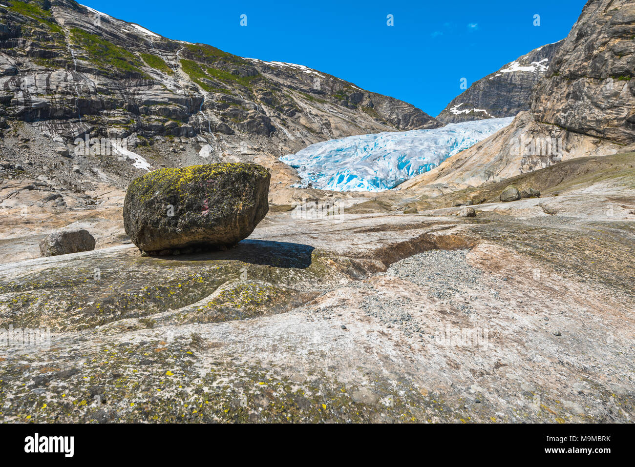 Bergwelt von Nigardsbreen Gletscher, Norwegen, Norwegen, Jostedalsbreen Nationalpark, Kraft der Natur geschliffen Stockfoto