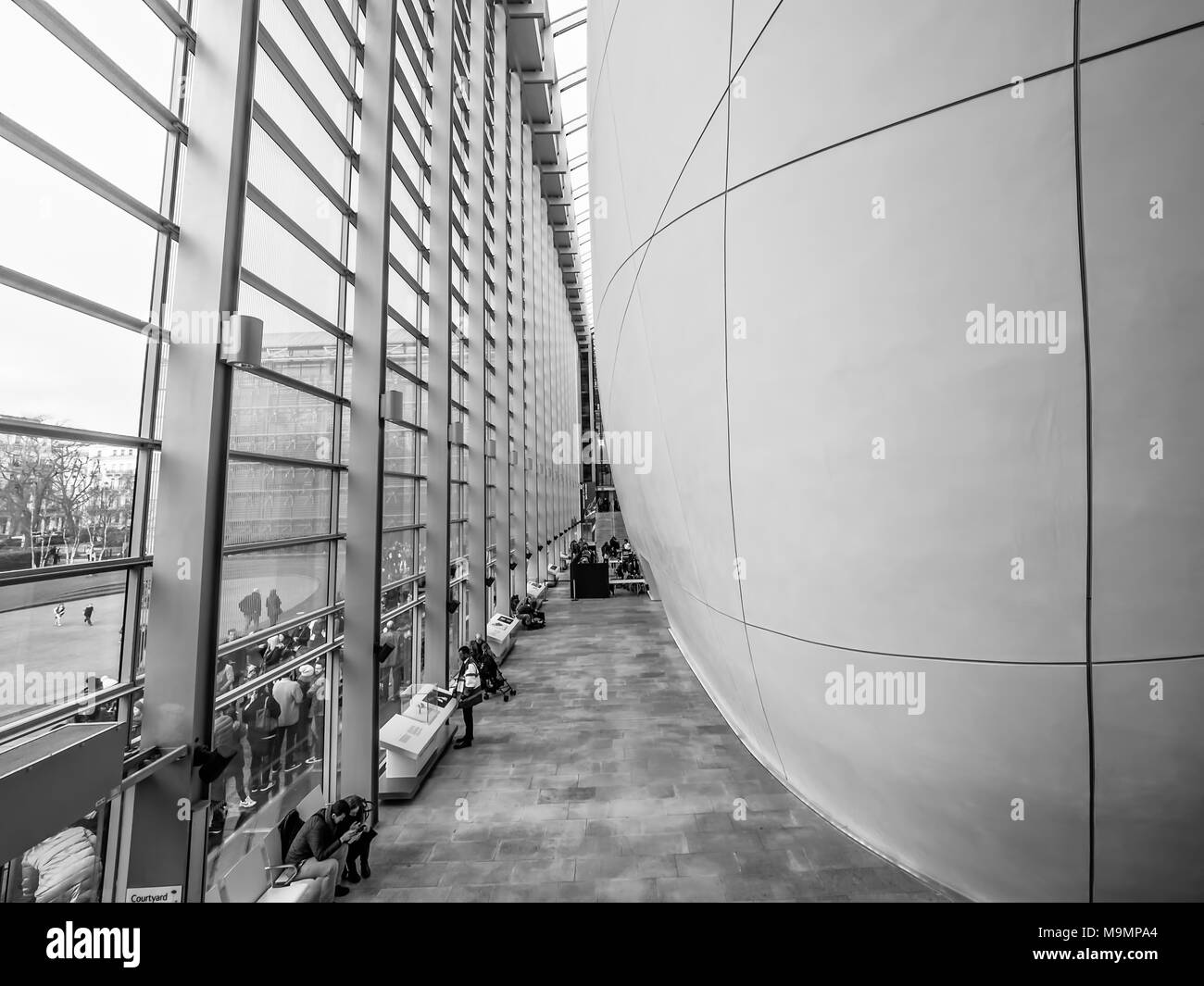 London, England - Januar 2017: Moderne Architektur des Charles Darwin Centre, von Skandinavischen Architekten CF Moller, an der natürlichen Hist konzipiert Stockfoto