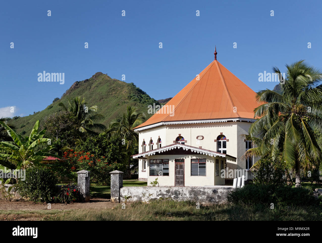 Kirche, Tempel de Papetoai, Moorea, Gesellschaftsinseln, Windward Islands, Französisch-Polynesien Stockfoto