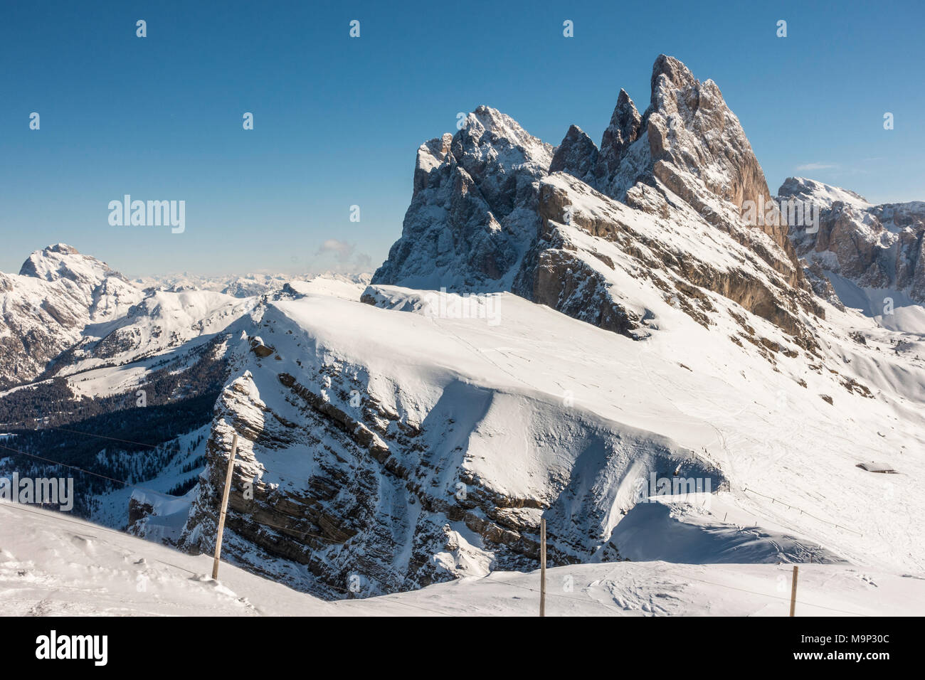 Geislerspitzen im Winter, Puez-Geisler Gruppe, St. Christina in Gröden, Dolomiten, Südtirol, Alto Adige, Italien Stockfoto