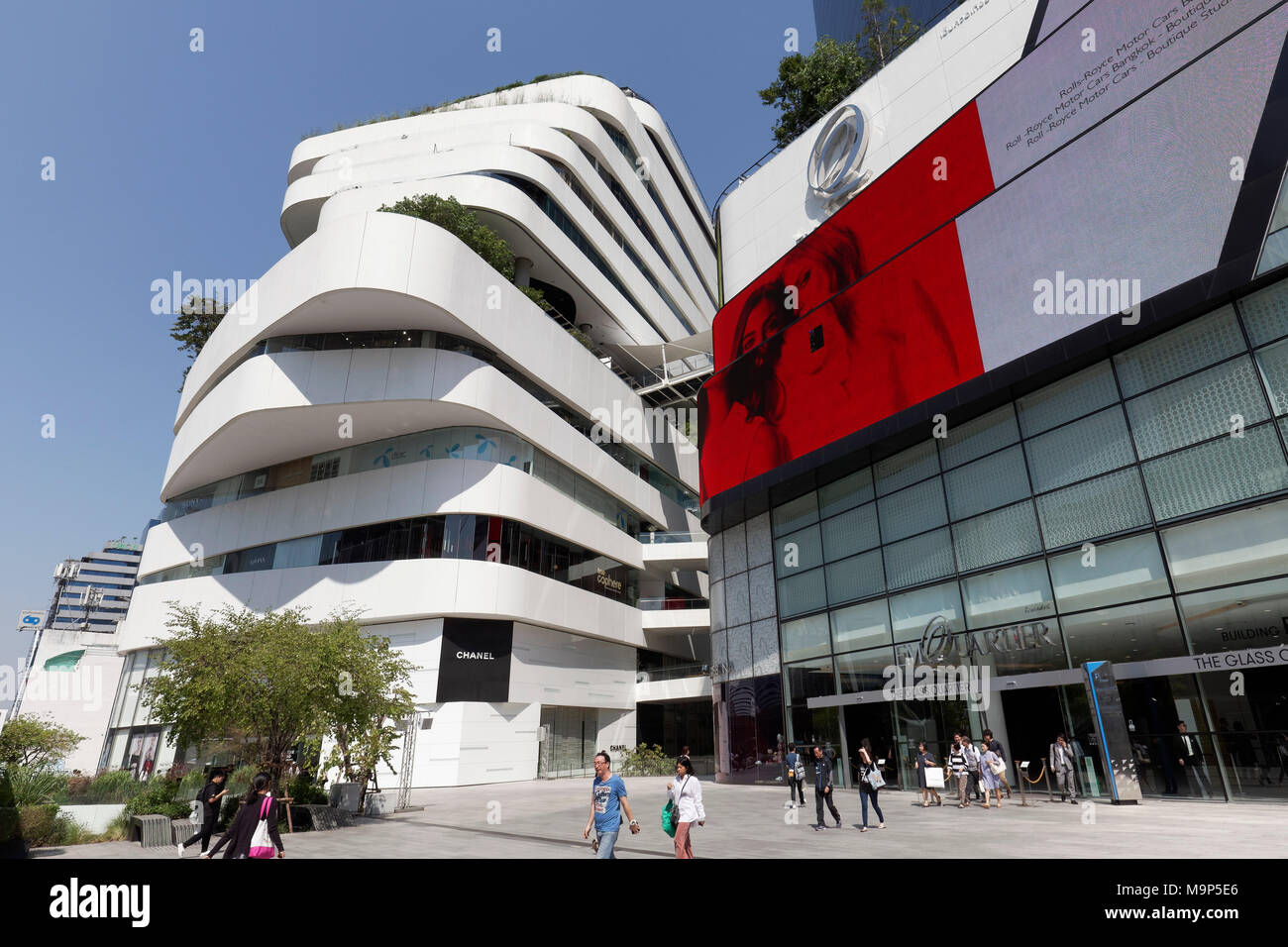 Em-Viertel mit Helix Gebäude, Emporium, Luxus Shopping Mall, Sukhumvit Road, Khlong Toei, Bangkok, Thailand Stockfoto
