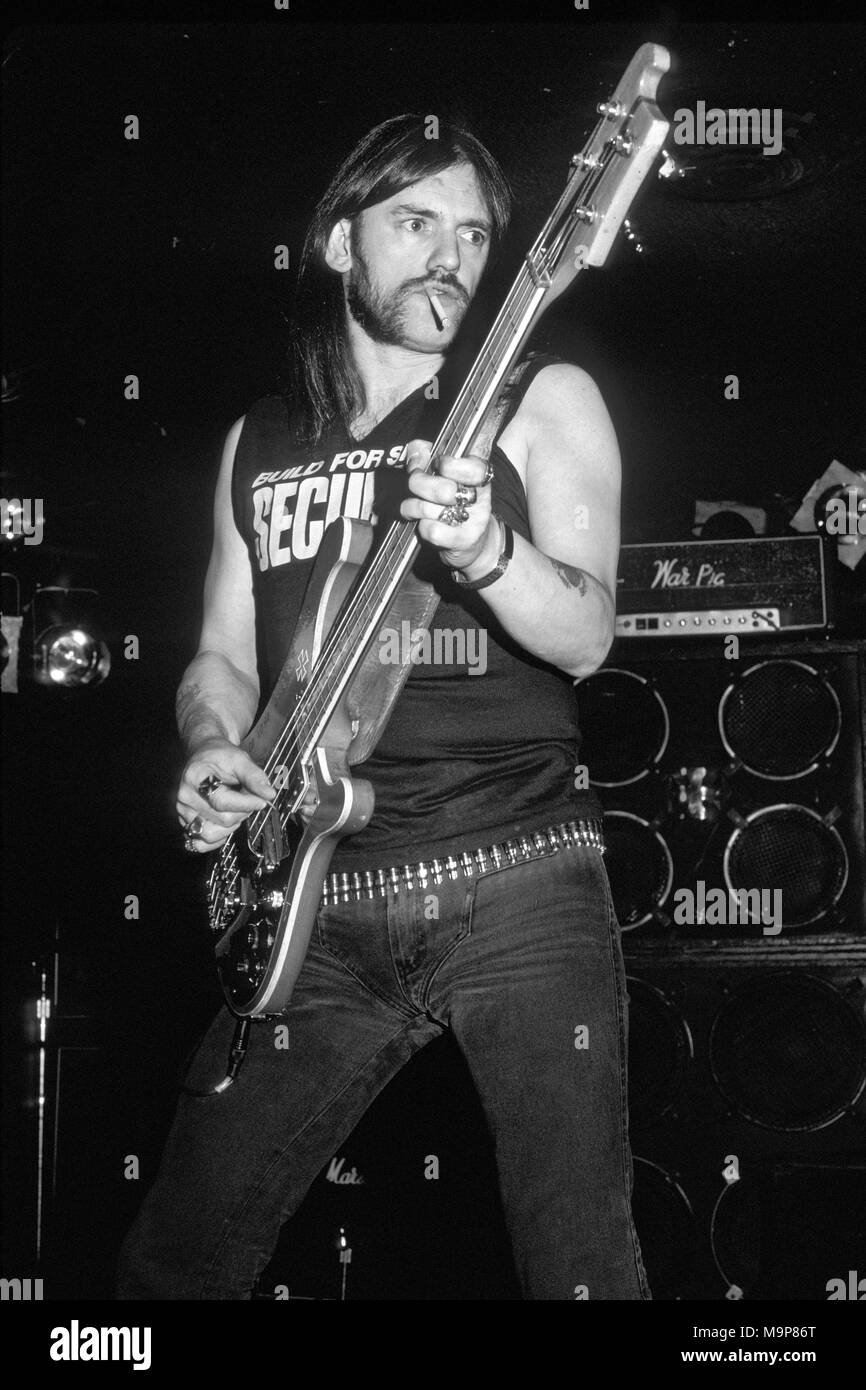 LONG ISLAND, NY MÄRZ 4,1988: Ian Fraser" Lemmy Kilmister von Motörhead" führt bei Sundance am 4. März 1988 in Long Island, New York, Leute: Lemmy Kilmister, Ian Fraser Kilmister Stockfoto