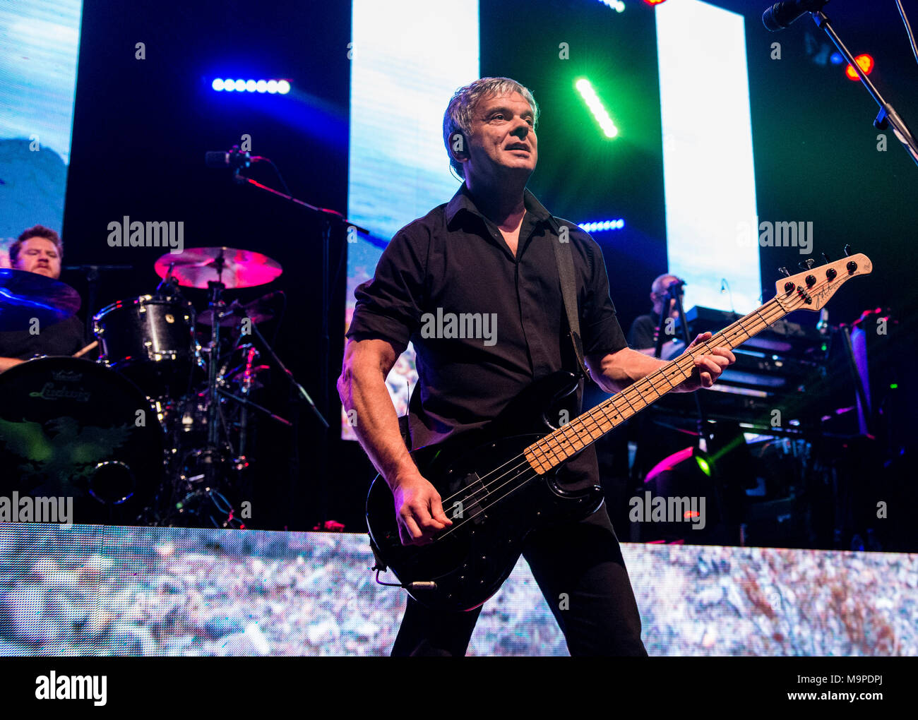 JJ Burnel, Bassist der Stranglers live, G Live, Guildford, UK, 26. März 2018. Stockfoto
