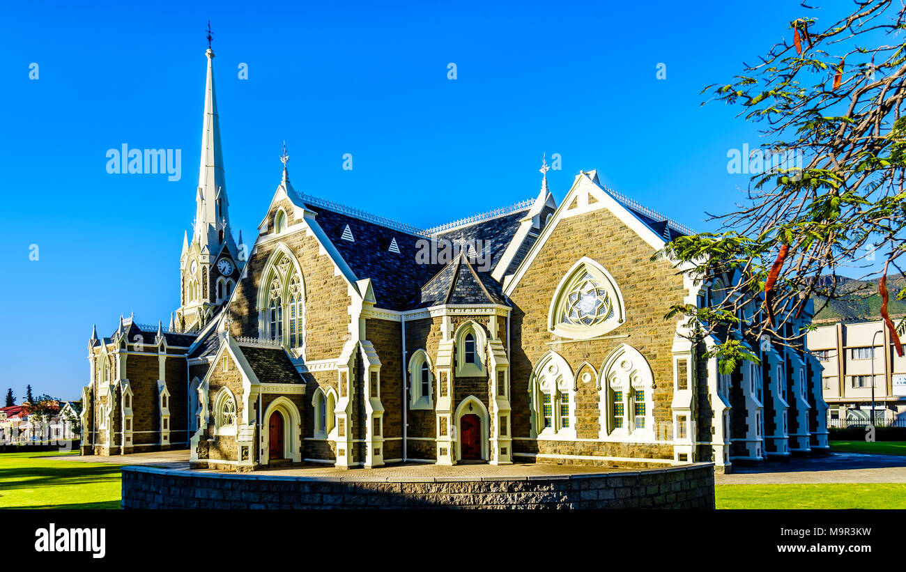 Die Niederländische Reformierte Kirche in Graaff-Reinet in Südafrika die Kleine Karoo. Ein nationales Monument und großartiges Beispiel viktorianischer Gotik Stockfoto