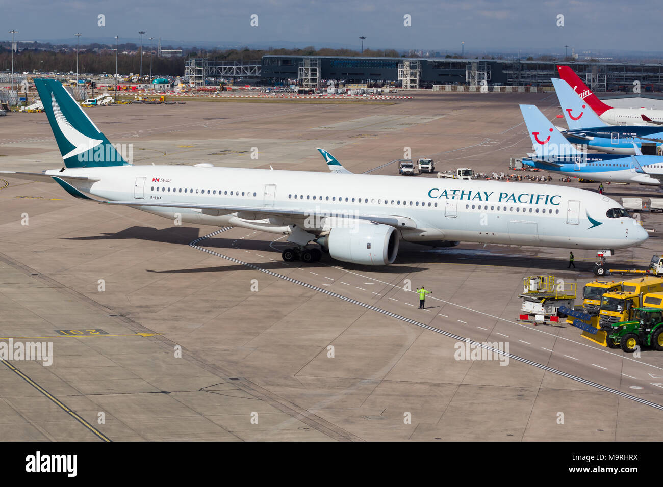 Airbus A 350-941 Airliner in den Farben der Cathay Pacific die Fluggesellschaft von Hong Kong Stockfoto