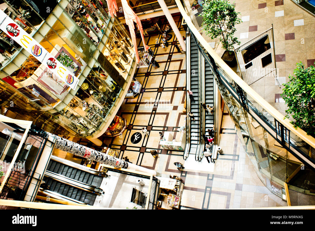 Shopping mall Interior in Prag, Tschechische Republik Stockfoto