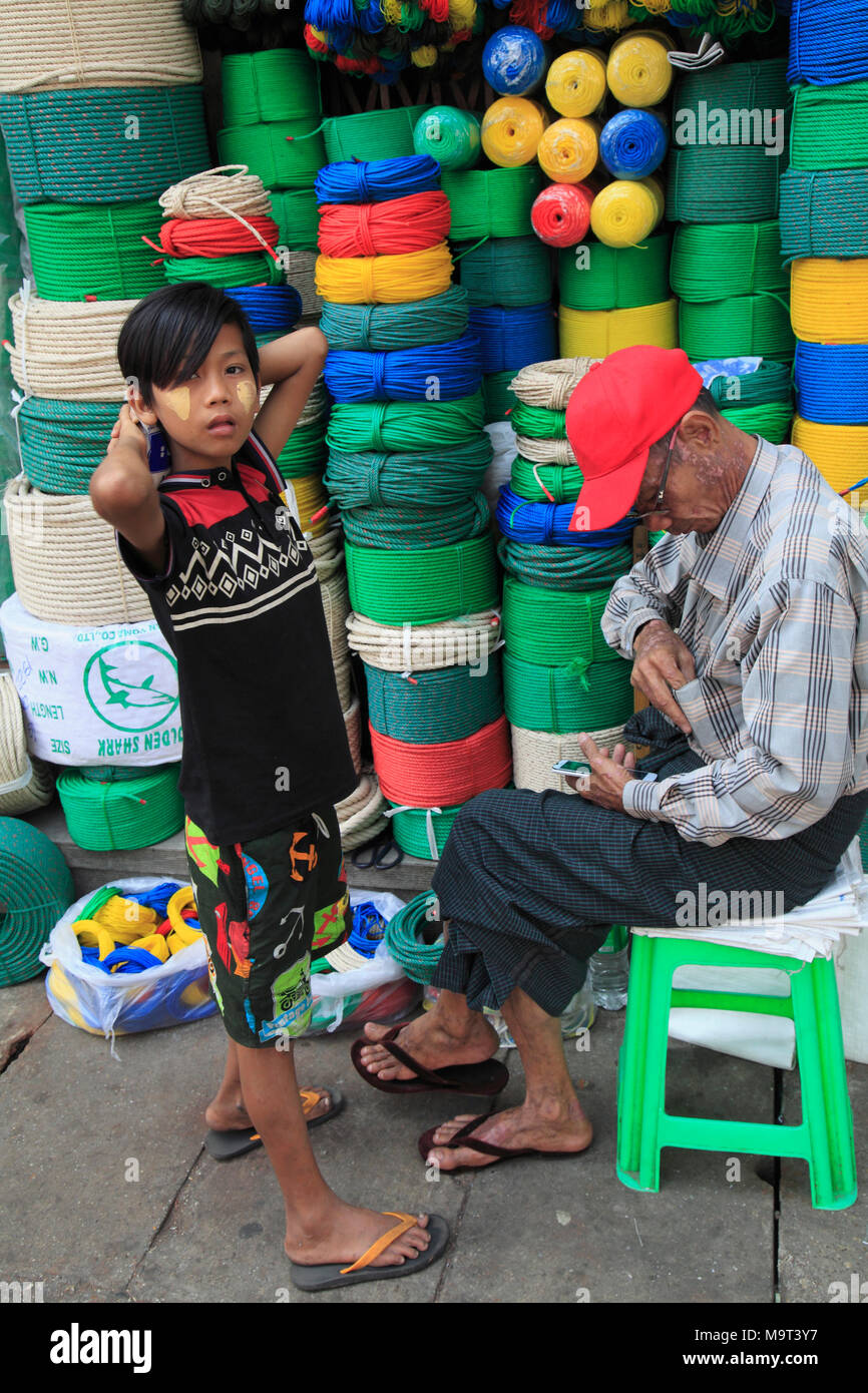 Myanmar, Yangon, Geschäft, Leute, Straße, Stockfoto