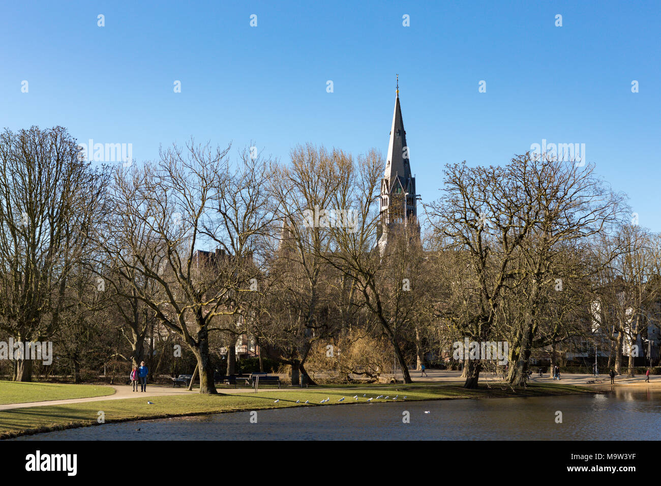 Die Vondelchurch im Amsterdam Vondelpark in den Niederlanden. Stockfoto