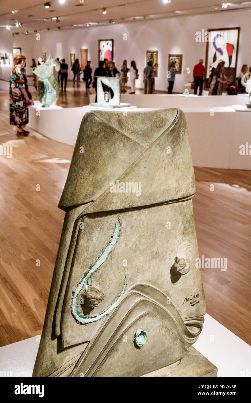 Buenos Aires Argentinien,Recoleta,Museo Nacional de Bellas Artes Kunstmuseum,innen,Ausstellungsausstellung Sammlung Skulptur,Joan Miro,Hispanic,A Stockfoto