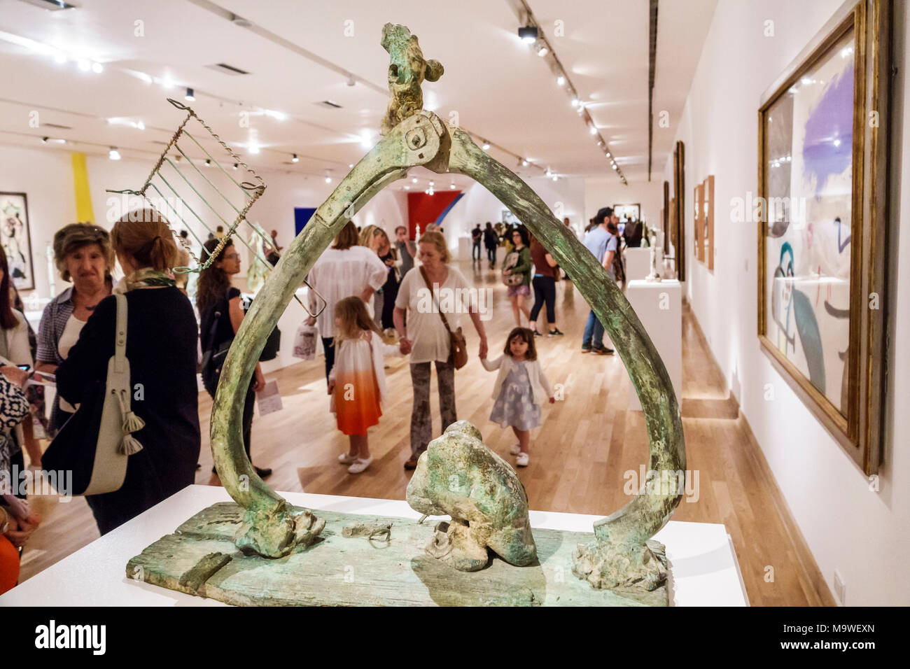 Buenos Aires Argentinien, Recoleta, Museo Nacional de Bellas Artes Kunstmuseum, innen, Ausstellungsausstellung Sammlung Skulptur, Joan Miro, Frau fema Stockfoto