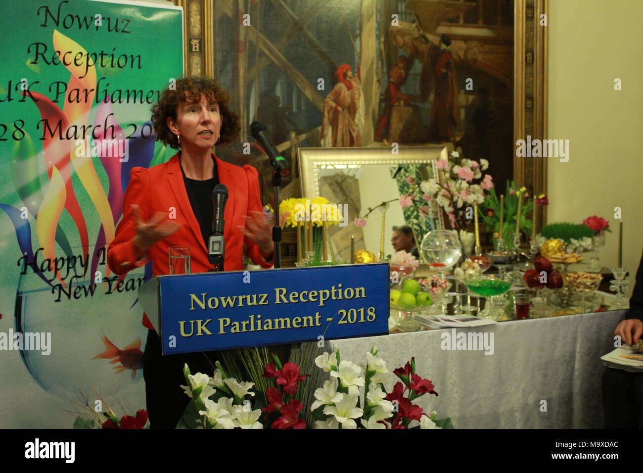 London, Großbritannien. 28. März, 2018. Anneliese Dodds MP, London, UK, 28/03/2018 - Kreuz - Partei MPs & Kollegen Mitglieder der Anglo-Iranian Gemeinschaft für nowruz Feier im britischen Parlament am Mittwoch, 28. März 2018 verurteilt das gewaltsame Vorgehen und willkürlichen Massenverhaftungen von den iranischen Behörden als Reaktion auf die Proteste, die im letzten Jahr begann. Anneliese Dodds MP, war einer der Redner auf der Veranstaltung. Credit: siavosh Hosseini/Alamy leben Nachrichten Stockfoto