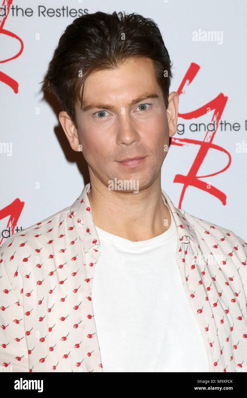 Ryan Ashton in Anwesenheit für die JUNGEN UND DEM RASTLOSEN 45. Jahrestag, CBS Television City, Los Angeles, CA 26 März, 2018. Foto von: Priscilla Grant/Everett Collection Stockfoto