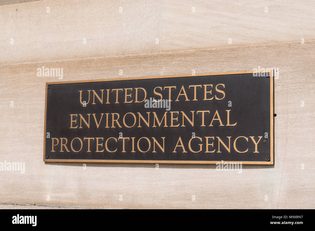 WASHINGTON, DC - 14. MÄRZ 2018: Environmental Protection Agency Zeichen an der EPA-Gebäude in Washington, DC Stockfoto
