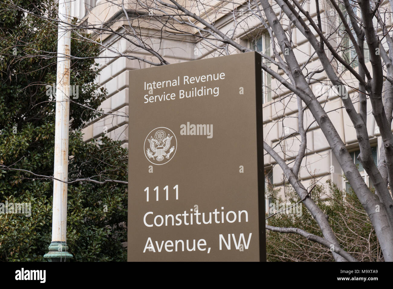 WASHINGTON, DC - 14. MÄRZ 2018: Internal Revenue Service Schild am IRS Gebäude in Washington, DC Stockfoto