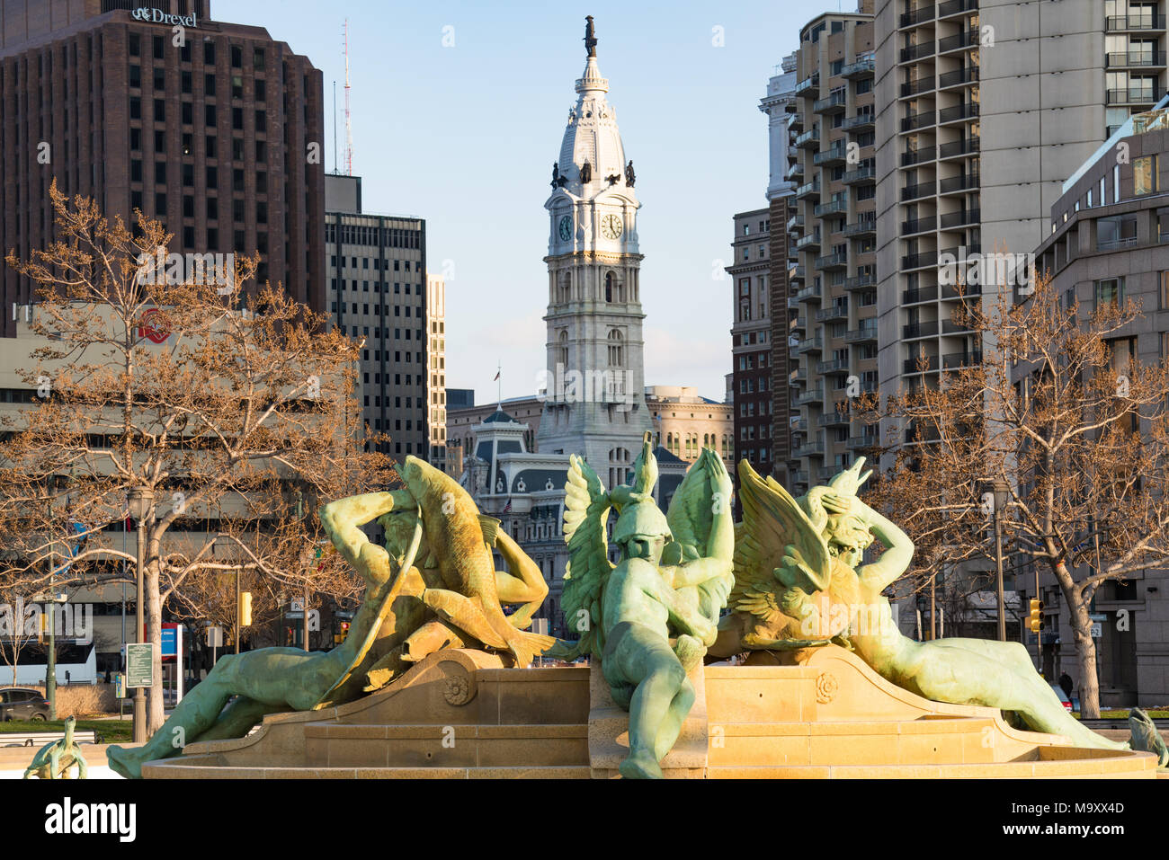 PHILADELPHIA, PA - 10. MÄRZ 2018: Historisches Rathaus Gebäude in der Innenstadt von Philadelphia, Pennsylvania Stockfoto
