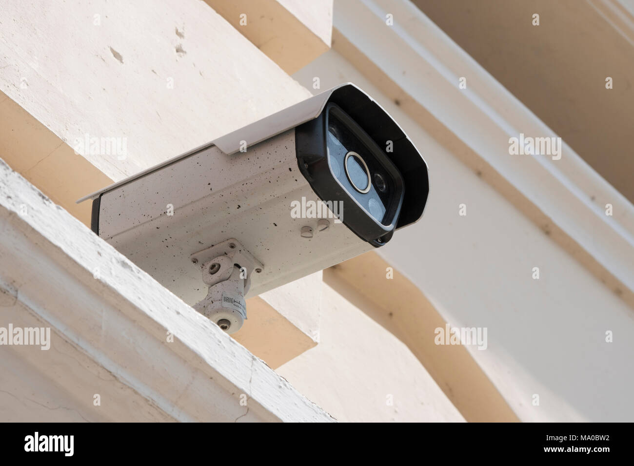 Cctv-Monitor der Kamera für die Sicherheit an der Wand. Privaten Eigentums. Stockfoto