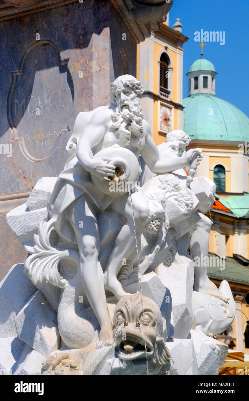 Ljubljana, Slowenien. Die drei Brunnen der Krainer Flüsse (Vodnjak treh kranjskih Rek) oder Robba Brunnen (Robbov vodnjak - Francesco Robba; 1751.... Stockfoto