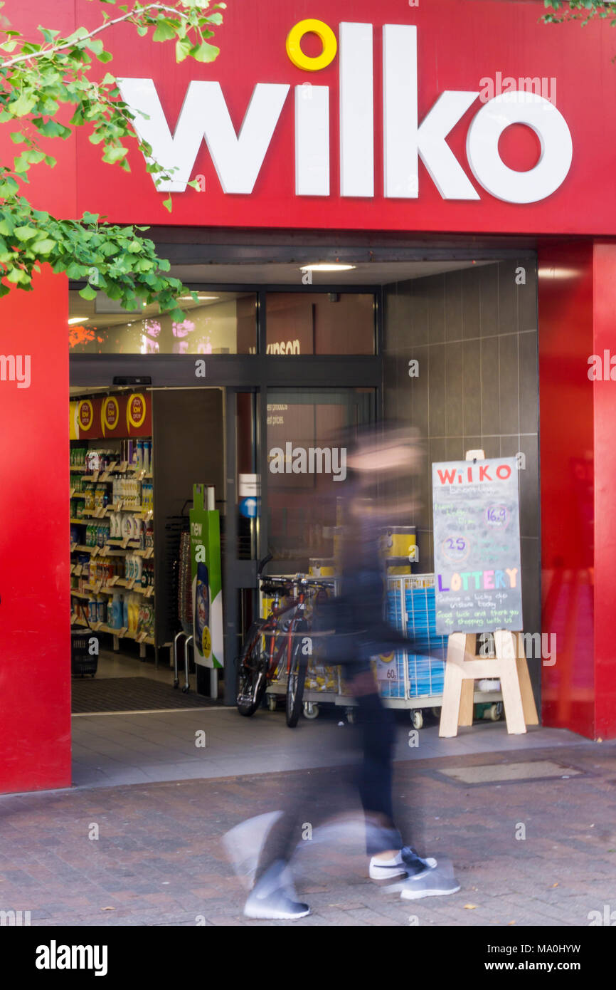 Ein Zweig von Wilko Haushalt oder Haushaltswaren Shops in Bromley High Street. Stockfoto