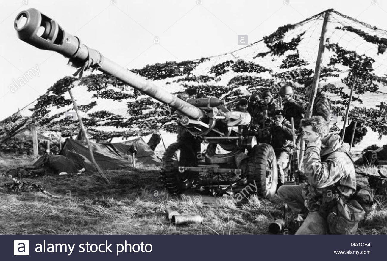 105 Mm Gun Stockfotos & 105 Mm Gun Bilder - Alamy