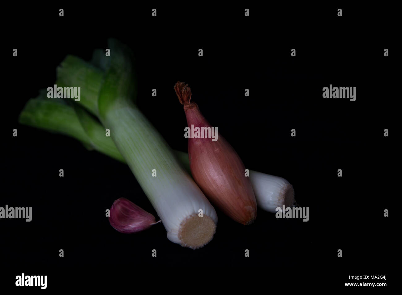 Winter Gemüse Auswahl auf drak Hintergrund Stockfoto
