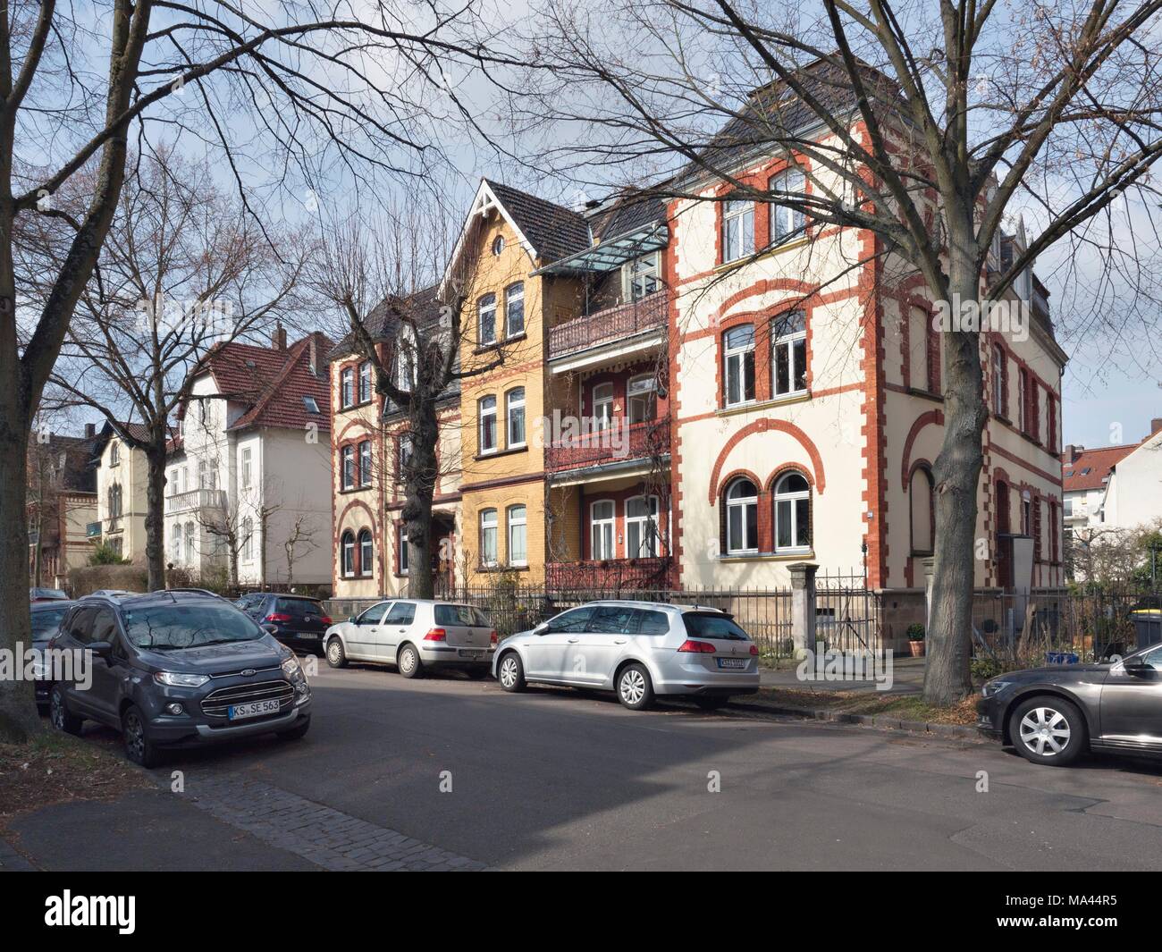 Friedrich-Naumann-Straße im Stadtteil Wilhelmshöhe in Kassel, Deutschland Stockfoto