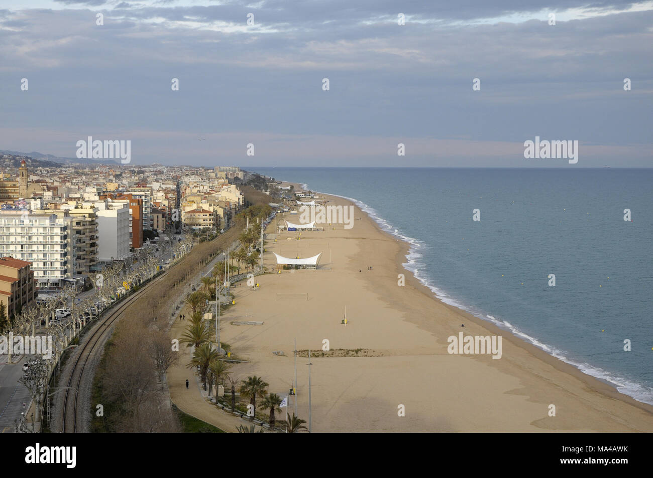 Allgemeine Ansicht der Stadt von Calella, kleinen Stadt oder Dorf an der Maresme Küste in Barcelona, Katalonien, Spanien Stockfoto