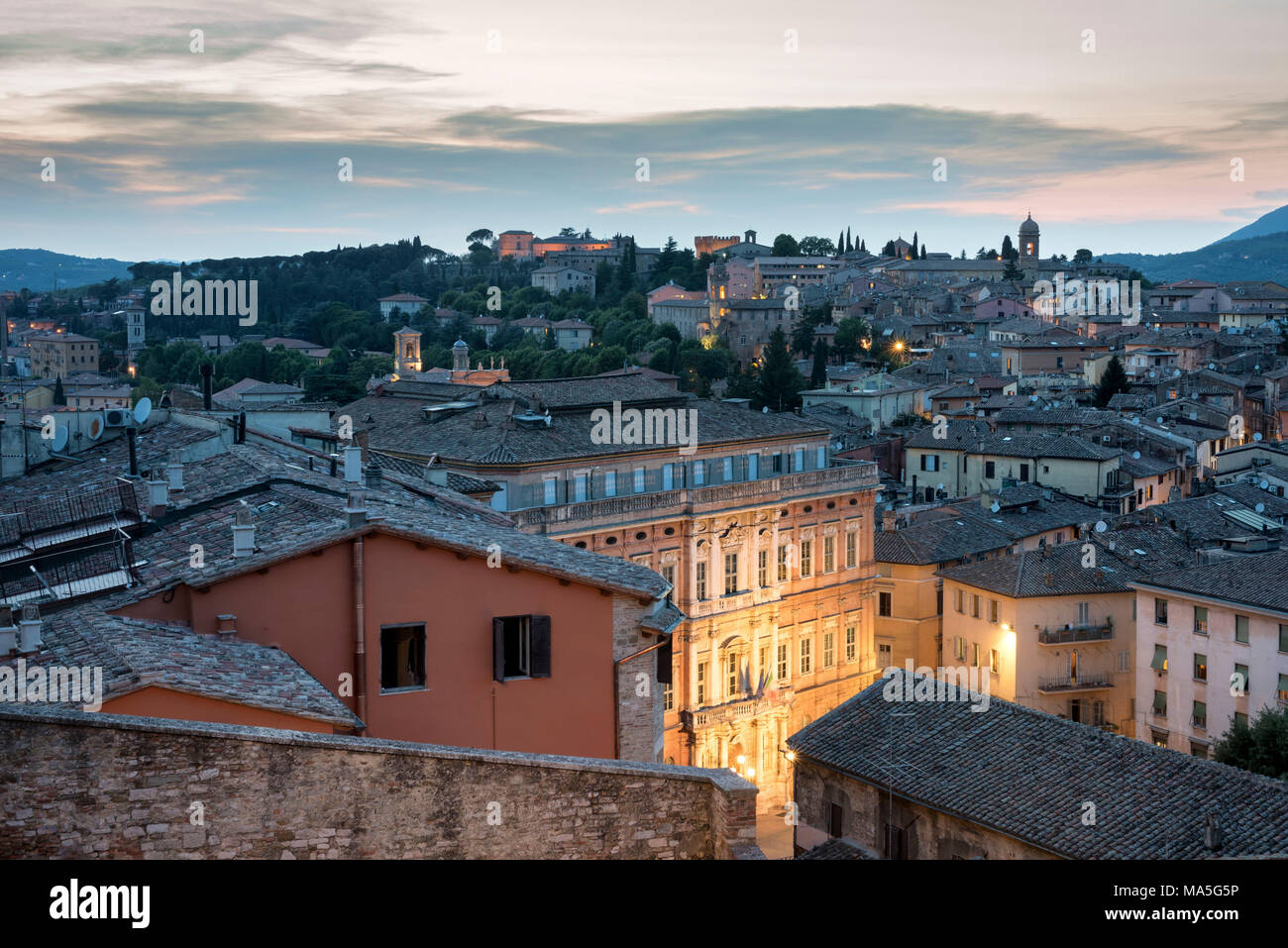 Dämmerung in Perugia, Umbrien, Italien, Europa Stockfoto