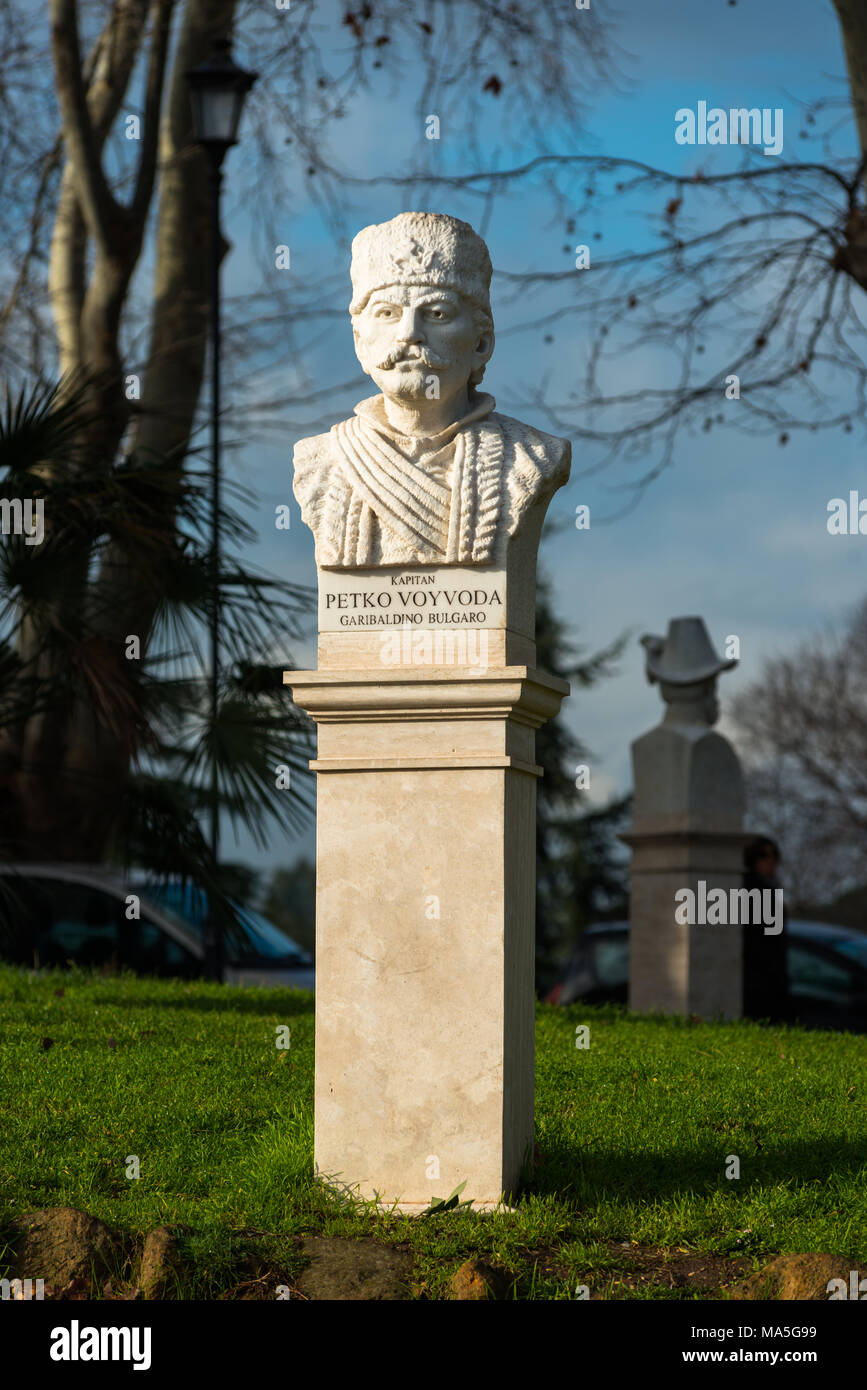 Büsten von italienischen Patrioten des Risorgimento auf der Passeggiata del Gianicolo, Gianicolo-hügel, Trastevere, Rom, Latium, Italien. Stockfoto