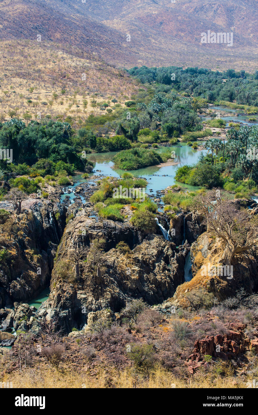 Epupa Falls am Kunene Fluss an der Grenze zwischen Angola und Namibia, Namibia Stockfoto