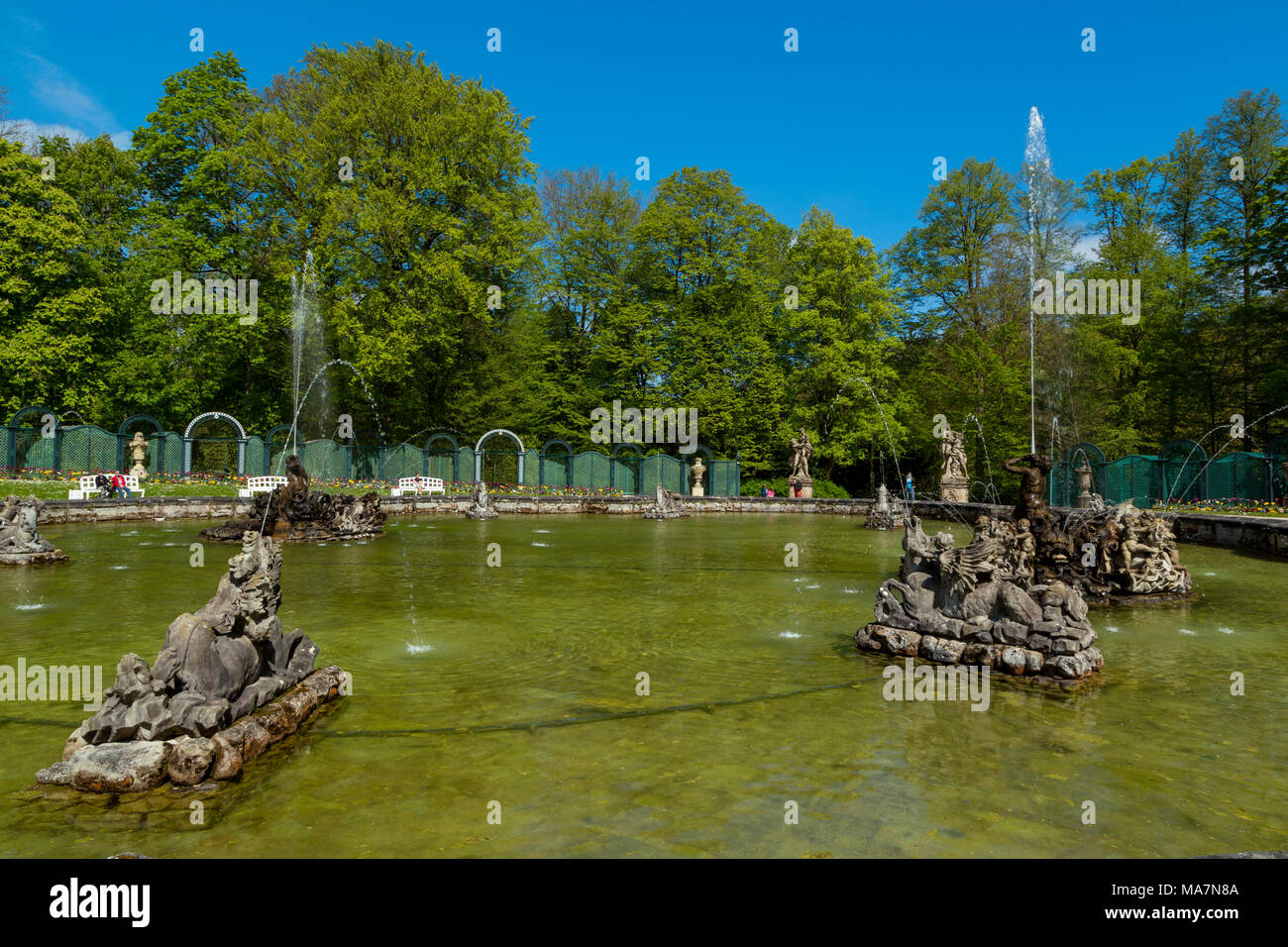 Der Eremitage Garten ist der größte Park in Bayreuth. Die Brunnen sind
