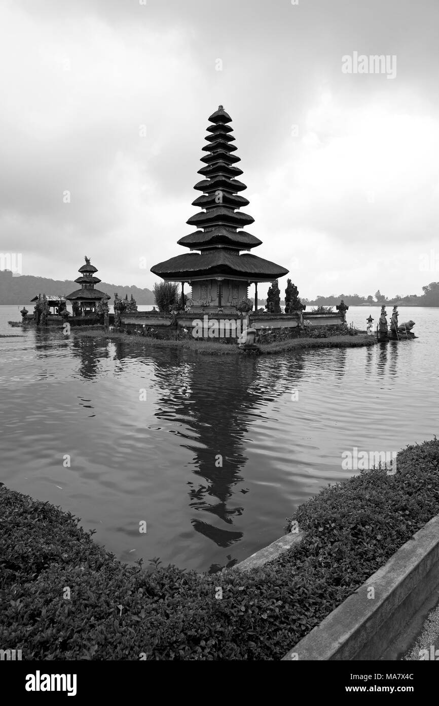 Puara Pura Ulun Danu Beratan berühmten Tempel Stockfoto