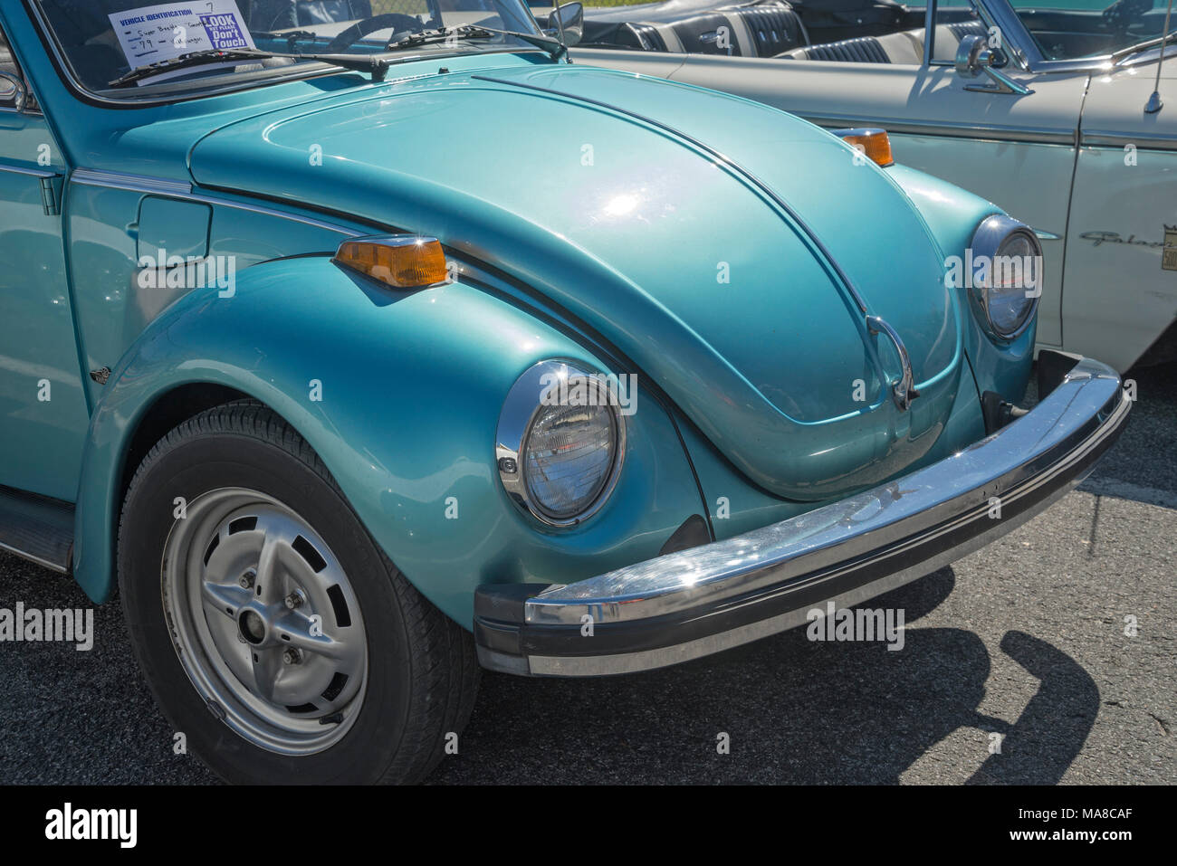 Auto Show in Ft. Weiß, Florida. 1979 Volkswagen Super Beetle Cabrio. Stockfoto