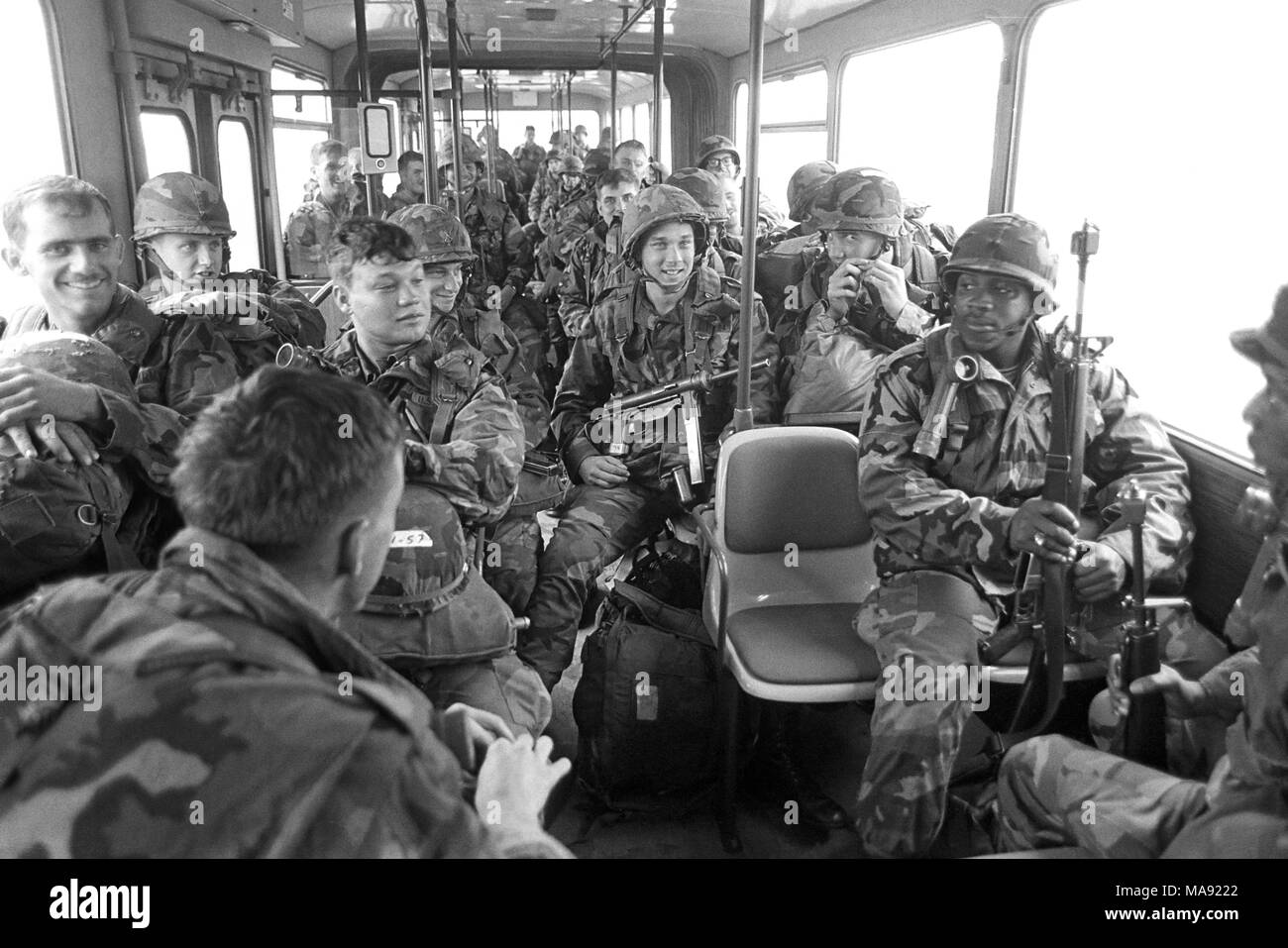 Base der US Air Force in Rhein-Main (Frankfurt, Deutschland), September 1983, die jährliche Übung 'Reforger" (Rückkehr der Kräfte für Deutschland) Zeiten und Wege zu überwachen Verstärkungen direkt aus den USA, um im Falle eines Konflikts zu senden. Stockfoto