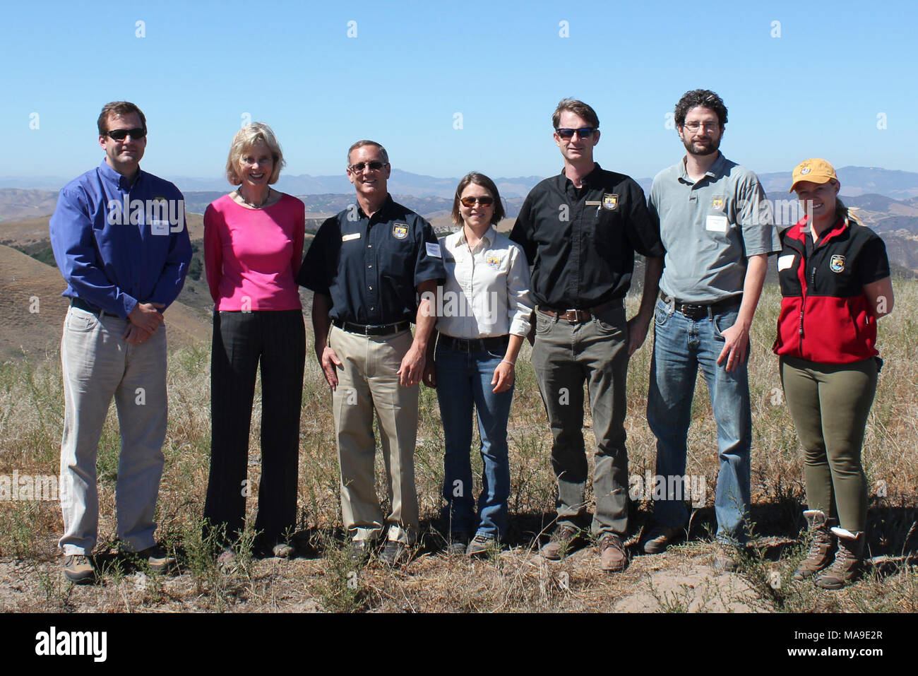 Rep Capps und Ventura Fisch und Tierwelt Büro Personal. Von links nach rechts: Roger Wurzel, Vertreter Lois Capps, Steve Henry, Andrea Adams, Jeff Phillips, Chris Diel und Ashley Spratt. Stockfoto