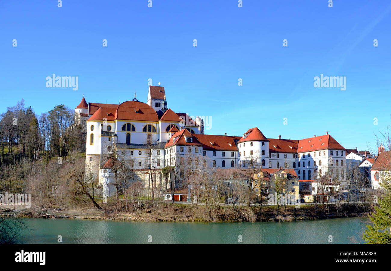 Ansicht der benediktinischen St. Mang in Füssen am Lech, Deutschland Stockfoto