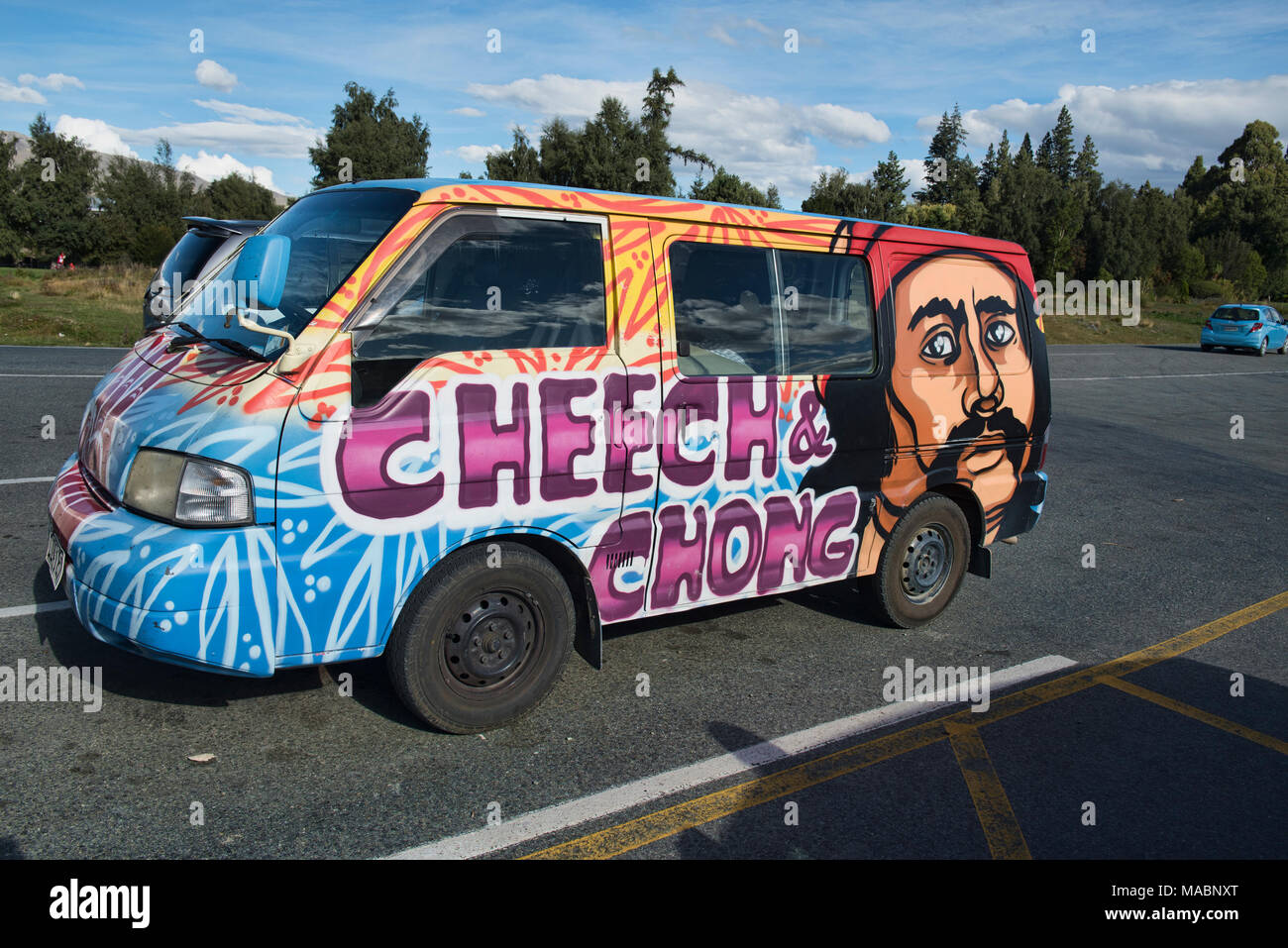 Cheech Und Chong Campervan Sudinsel Neuseeland Stockfotografie Alamy