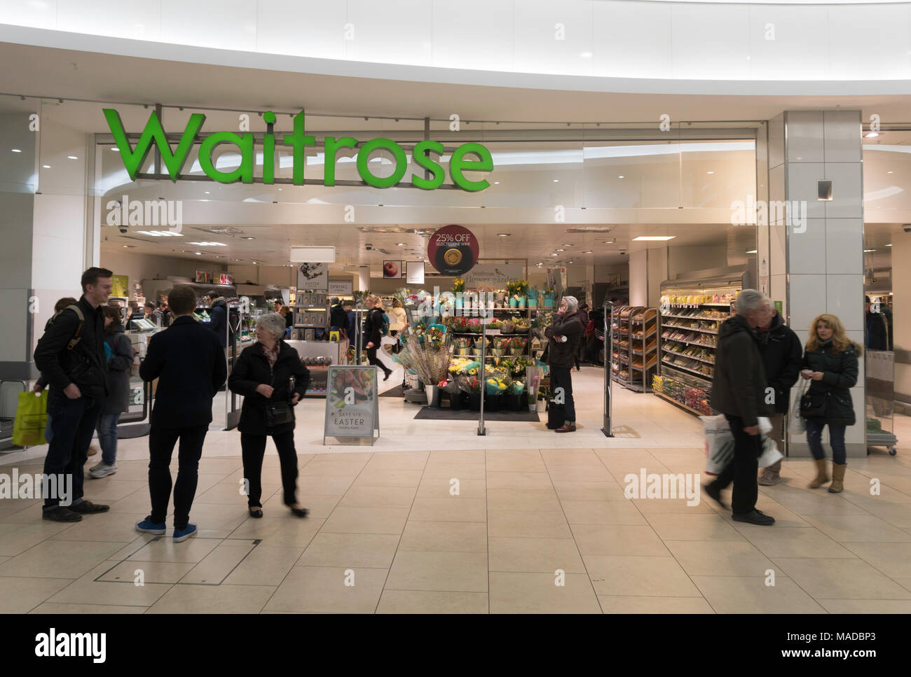 Waitrose shop Front innerhalb von Eldon Square Shopping Centre, Newcastle, North East England, Großbritannien Stockfoto