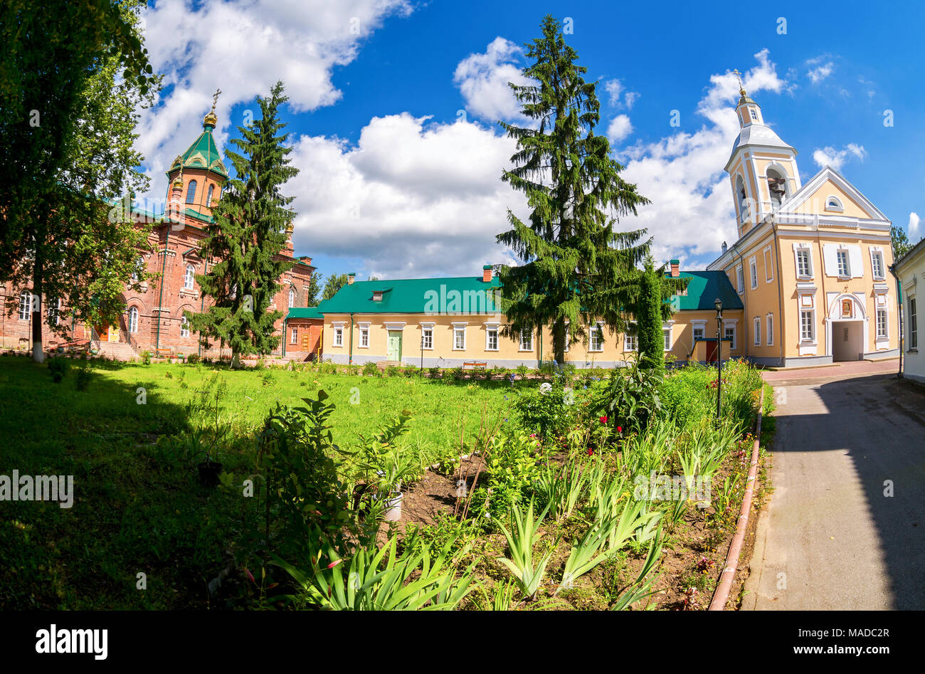 Heiligen Geist Kloster In Borovichi Russland Kloster Wurde Im