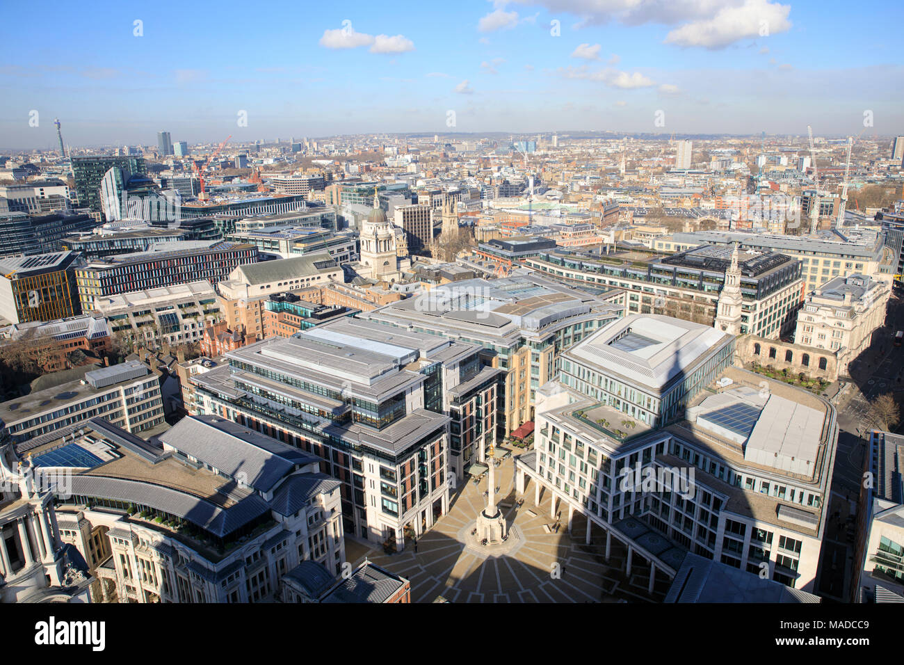 Paternoster Square in London, als von oben auf die St. Paul's Kathedrale. Stockfoto