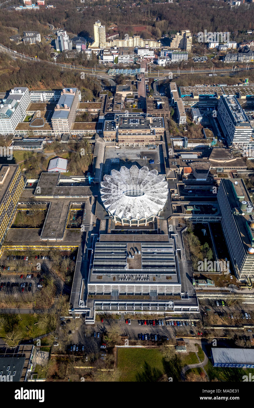 Ruhr-universität Bochum RUB auf der Ruhr Höhen, mit Audi-Max im Zentrum, in Bochum in Nordrhein-Westfalen. Bochum, Ruhrgebiet,Rhine-Westp Stockfoto